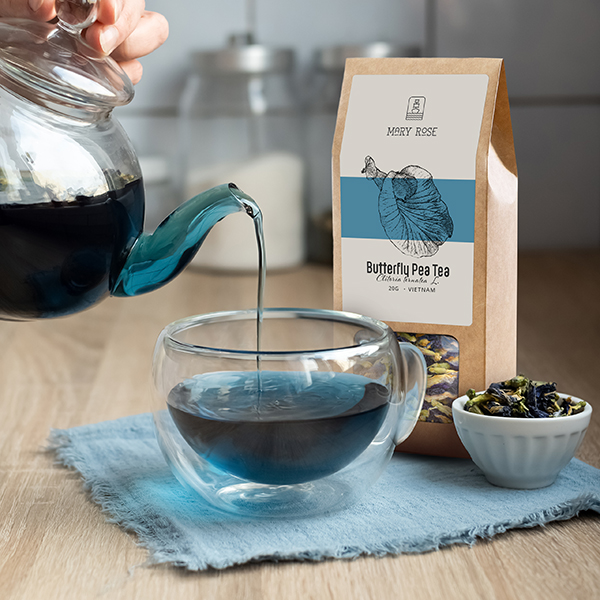 Thé Butterfly Pea - le thé bleu de Clitoria ternatea. Découvrez ses propriétés et ses utilisations !