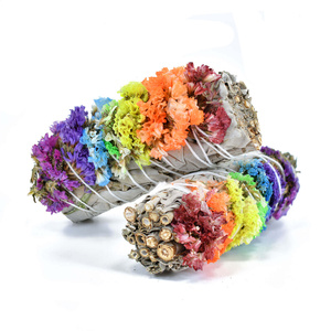 Coffret cadeau : Palo Santo 50 g + sauge blanche "Sept Chakras"