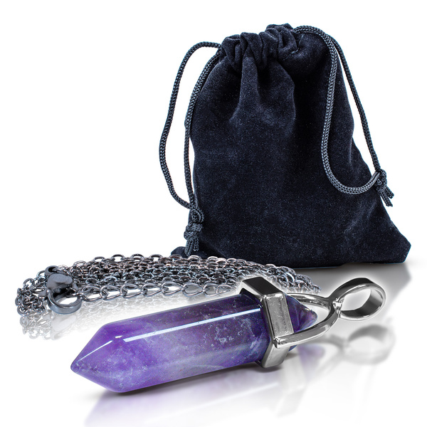 Pendentif en améthyste dans un sachet + chaîne