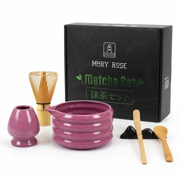Coffret cadeau : accessoires pour préparer le thé matcha