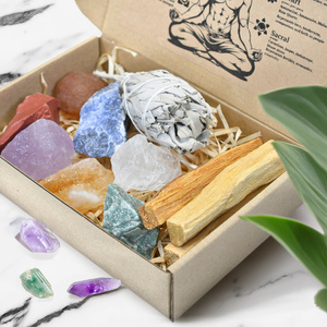 Set de pierres naturelles, cristaux et encens - ésotérisme, yoga, méditation
