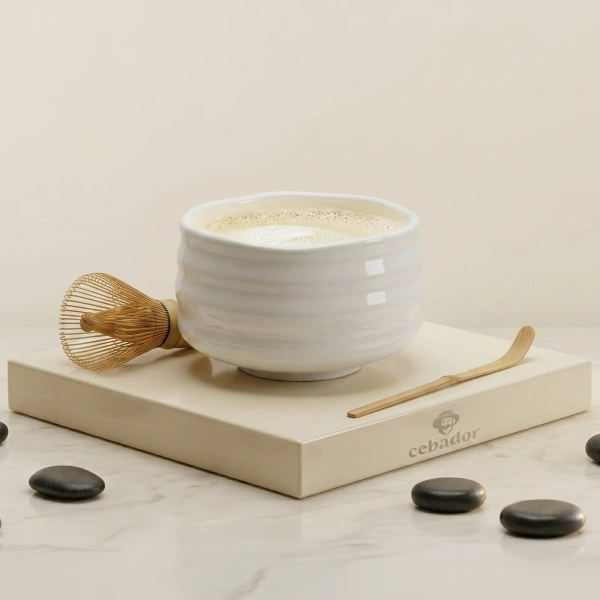 Coffret pour préparer la White Matcha
