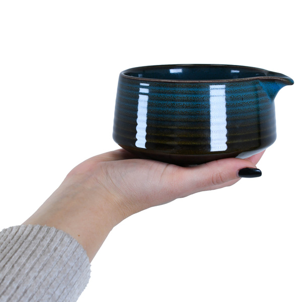 Matchawan Ame – Bol en céramique pour matcha avec bec verseur